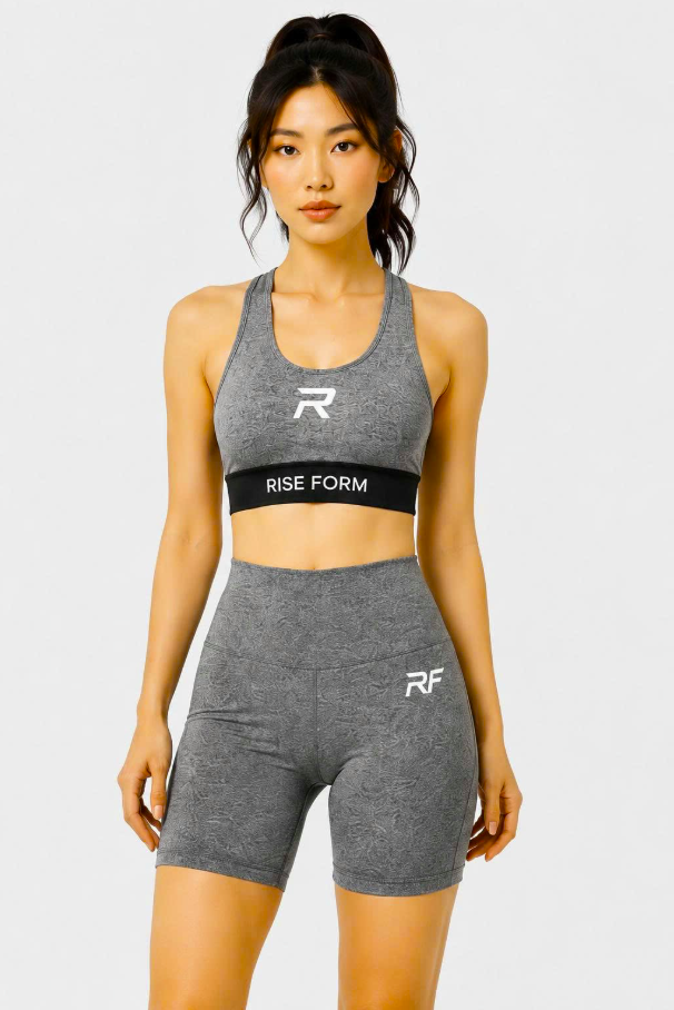 đồ tập gym nữ Rise Form hot tháng 5